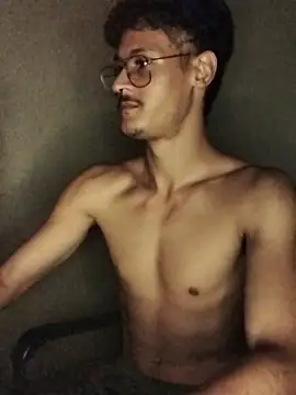 Mago666  online show from 11-05-25, 03:31