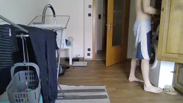 XLBarehengst online show from 10-09-25, 03:01