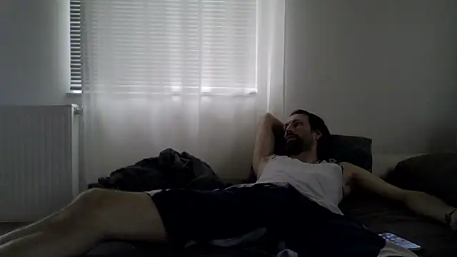 XLBarehengst online show from 10-07-25, 01:34