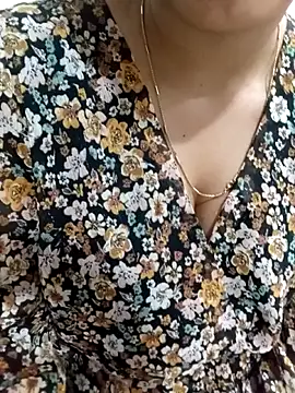 blueeyegirl22 online show from 12-01-25, 01:34