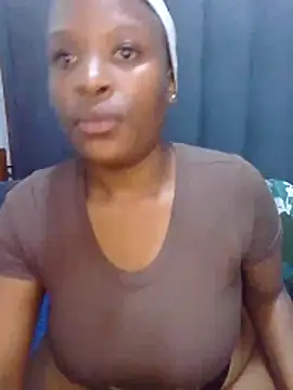 MrsMxx25 online show from 10-10-25, 02:23