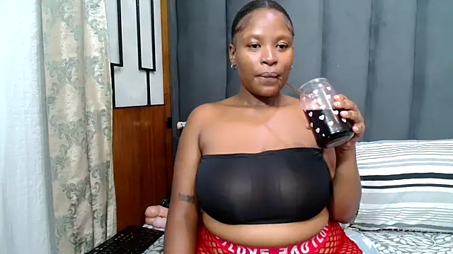 MrsMxx25 online show from 02-14-26, 08:20