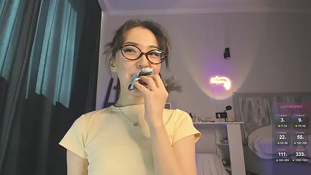 devaivy online show from 09-10-25, 08:57