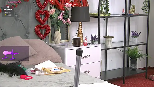 LolaButtie online show from 02-27-26, 07:08