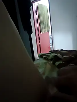 Snapshot of _mocrazy chatting on 10-03-25, 12:14 mocrazy online show from 10-03-25, 12:14