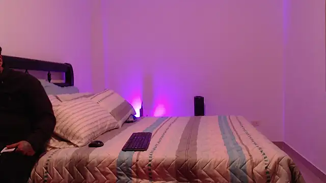 lucyymaximo online show from 03-07-26, 12:39