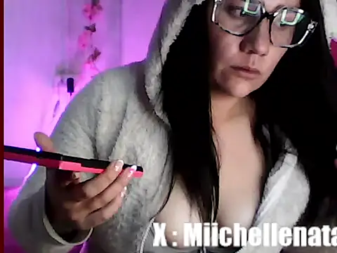 miichellemalvoa online show from 05-25-26, 09:35