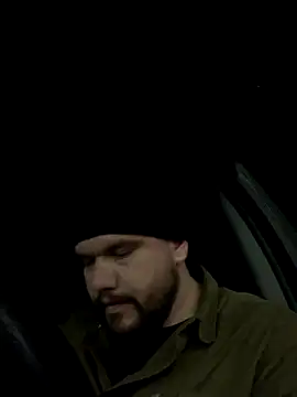 shakeweight online show from 10-27-25, 08:04