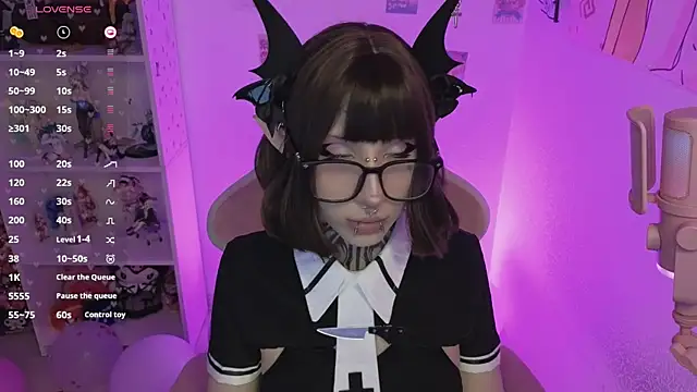 Nana stolass online show from 04-27-26, 07:12