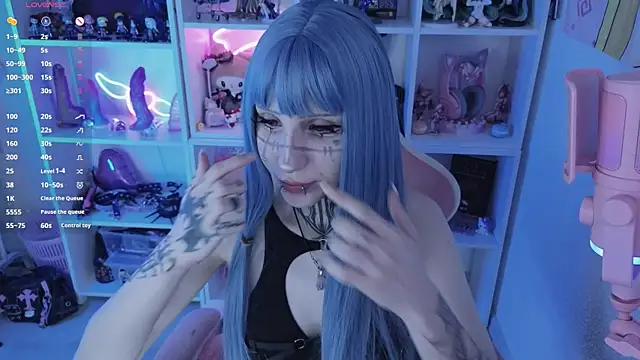Nana stolass online show from 06-16-26, 01:44