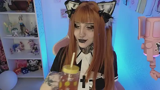 Nana stolass online show from 04-29-26, 08:37