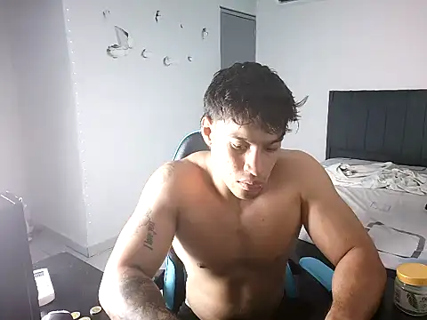 latin party007 online show from 04-11-26, 05:37