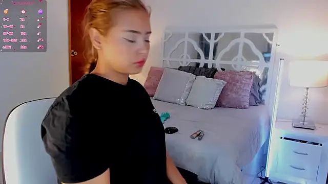 MikaelaStone online show from 12-20-25, 11:13