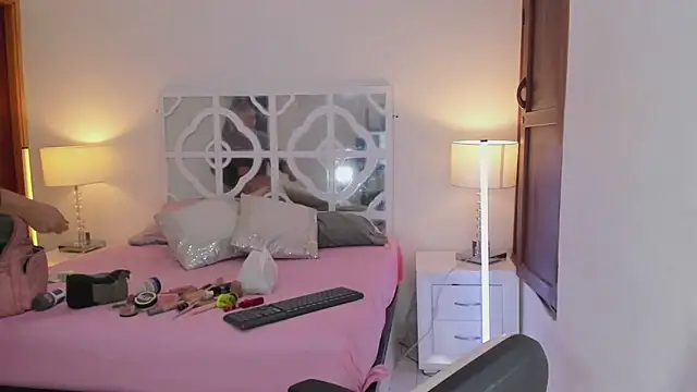 MikaelaStone online show from 02-12-26, 10:26