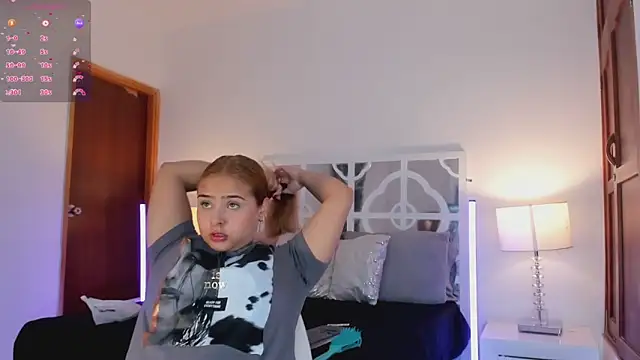 MikaelaStone online show from 12-17-25, 10:31