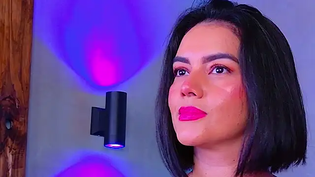 renata black  online show from 05-18-26, 11:04