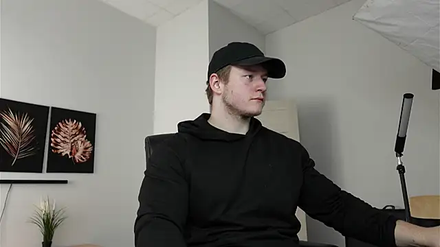 Richard Dullas online show from 10-02-25, 12:08