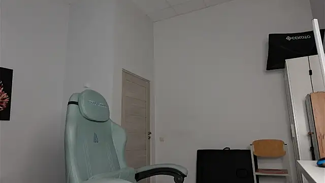 Richard Dullas online show from 10-16-25, 05:59