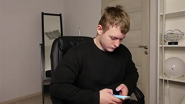 Richard Dullas online show from 01-05-26, 07:06