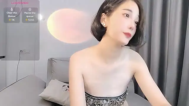 YIWA-2000 online show from 10-13-25, 05:09