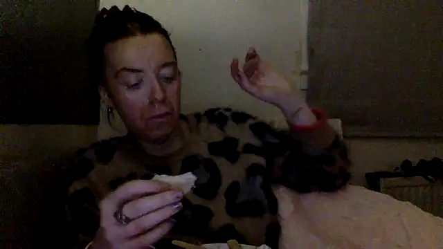 Bellababexox online show from 07-04-26, 05:03