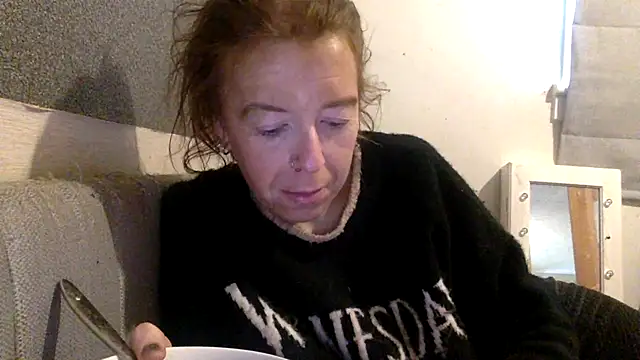 Bellababexox online show from 05-01-26, 04:12