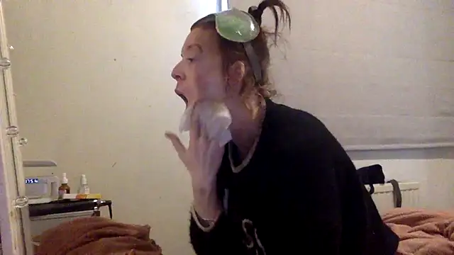 Bellababexox online show from 05-13-26, 04:58
