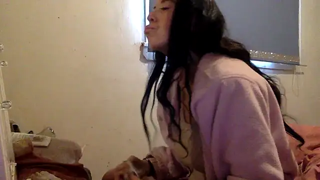 Bellababexox online show from 10-15-25, 02:14