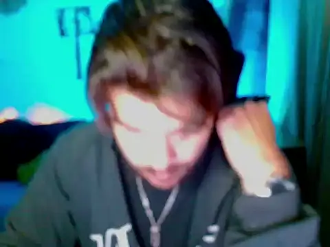 cortelioni massimo  online show from 10-28-25, 02:45