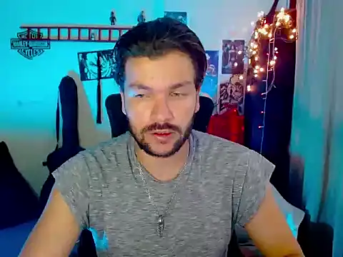 cortelioni massimo  online show from 11-20-25, 08:42