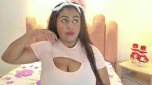 AndreaSweet2 online show from 01-13-26, 05:50