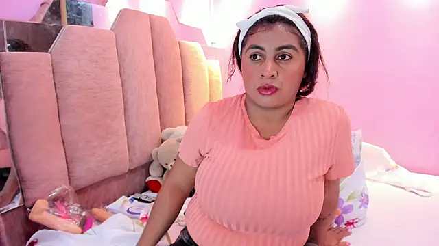 AndreaSweet2 online show from 11-26-25, 08:09