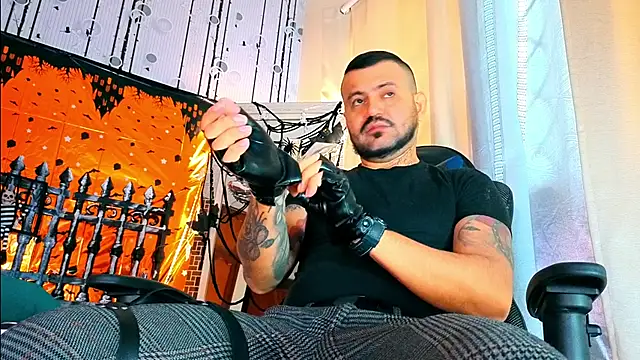 AlphaDrip online show from 10-30-25, 12:25