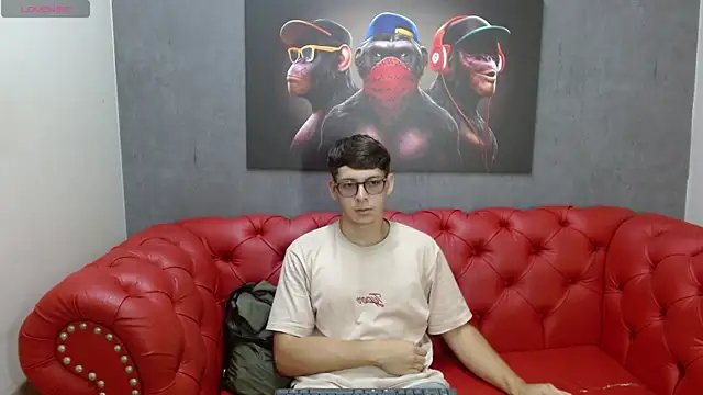 Stuart White online show from 09-18-25, 06:44