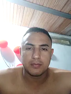 Geral Yeraldyn09 online show from 09-18-25, 07:50