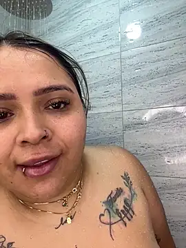 Snapshot of ashley-swift- chatting on 02-08-26, 02:37 ashley-swift- online show from 02-08-26, 02:37