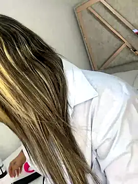 ashley-swift- online show from 09-17-25, 05:31