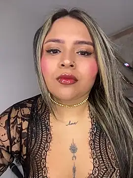 Snapshot of ashley-swift- chatting on 02-07-26, 09:50 ashley-swift- online show from 02-07-26, 09:50