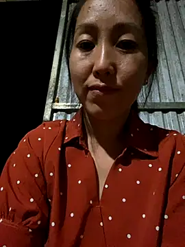 Snapshot of Huong-Ly chatting on 09-28-25, 01:29 Huong-Ly online show from 09-28-25, 01:29
