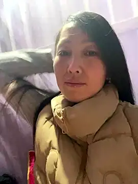 Huong-Ly online show from 01-15-26, 12:08