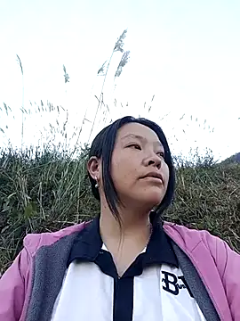 MuiNay online show from 11-30-25, 12:44