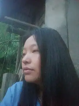 Snapshot of MuiNay chatting on 09-20-25, 10:48 MuiNay online show from 09-20-25, 10:48