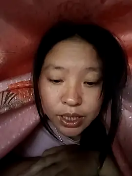 MuiNay online show from 11-19-25, 01:49