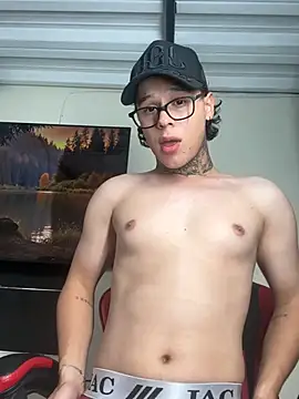 Snapshot of jordan_422 chatting on 02-20-26, 08:11 jordan 422 online show from 02-20-26, 08:11