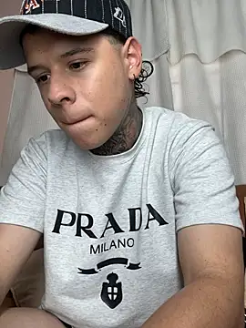 Snapshot of jordan_422 chatting on 02-28-26, 07:46 jordan 422 online show from 02-28-26, 07:46