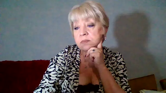 DianaQDream online show from 06-05-26, 03:55