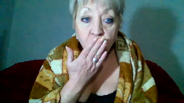 DianaQDream online show from 04-23-26, 04:08
