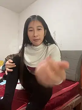 crhong666 online show from 11-15-25, 12:03