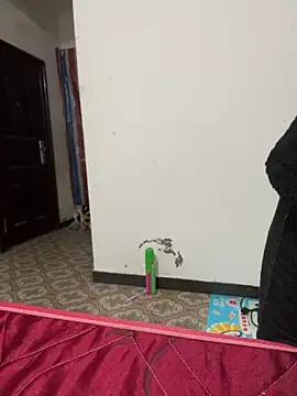 crhong666 online show from 12-16-25, 12:26