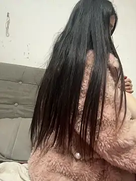 Snapshot of crhong666 chatting on 03-04-26, 01:13 crhong666 online show from 03-04-26, 01:13